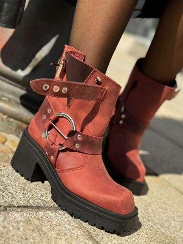 Skórzane workery na podeszwie z obcasem moto12 bordo beyco