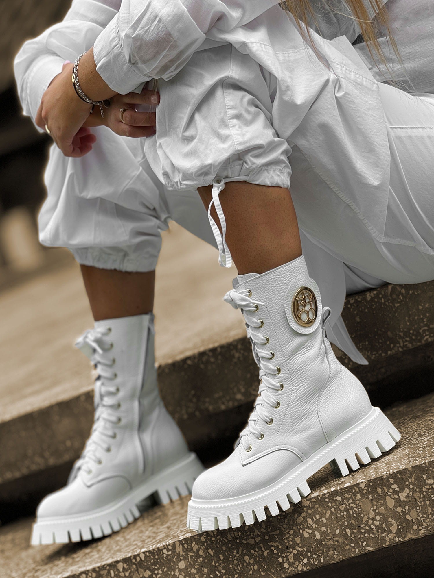 Skórzane workery na podeszwie traper ceg50 biały beyco