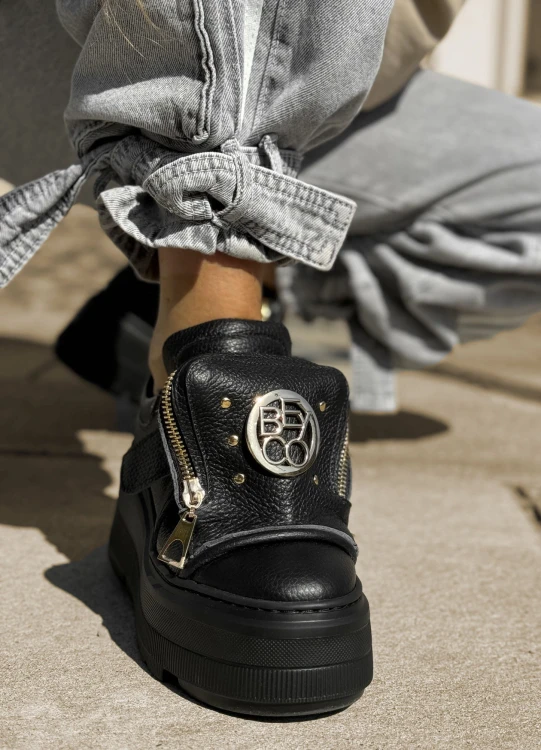 beyco sneakers czarny skora naturalna gruba podeszwa 88.jpg