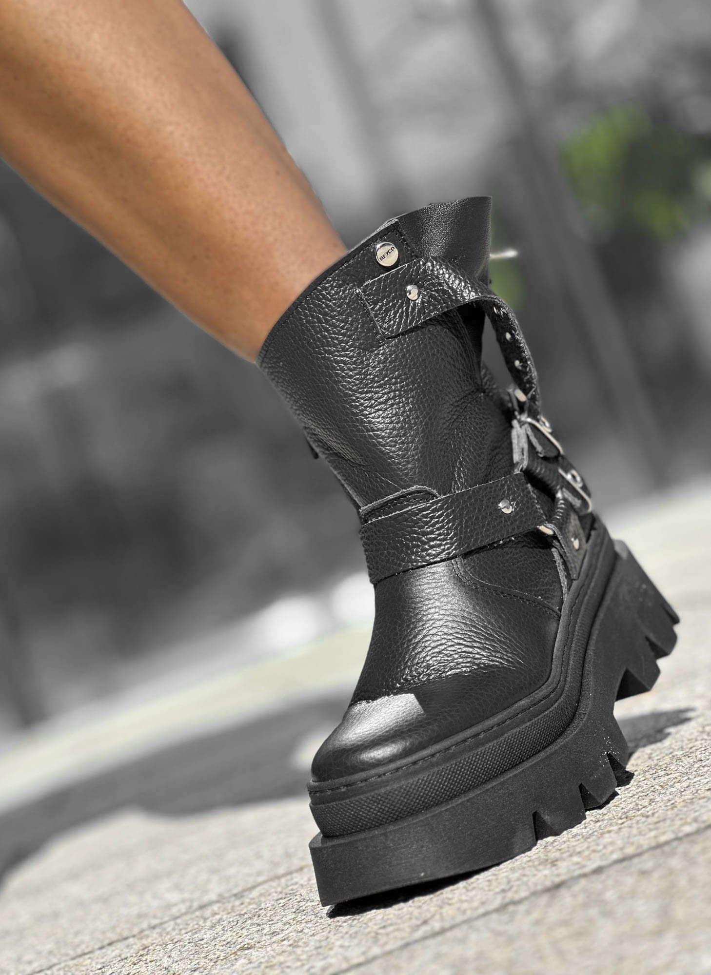 Skórzane workery na grubej podeszwie moto3 czarny beyco