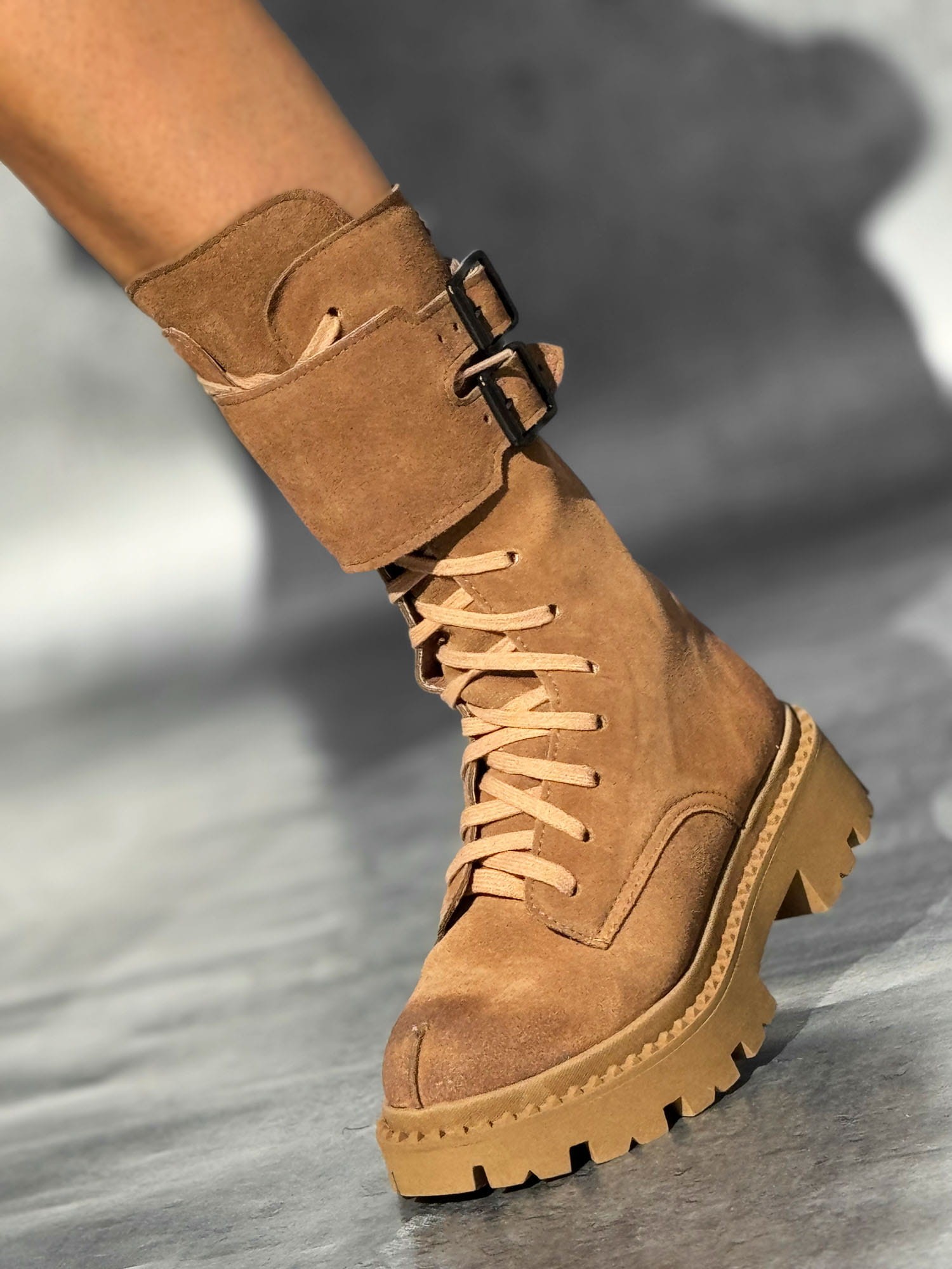 Skórzane workery na grubej podeszwie opinacz rudy beyco