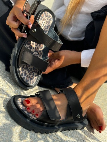 beyco sandaly klapki czarny gruby spod skora naturalna a 2063.jpg