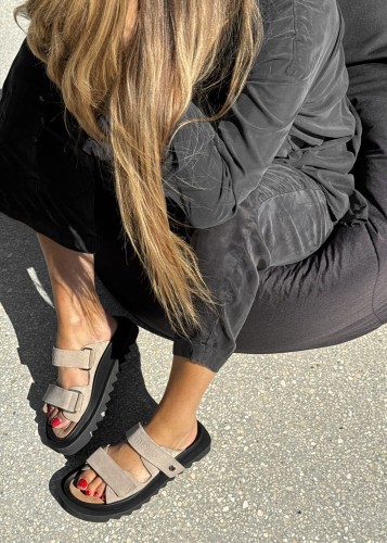 beyco sandaly klapki cappuccino gruby spod skora naturalna 2070.jpg