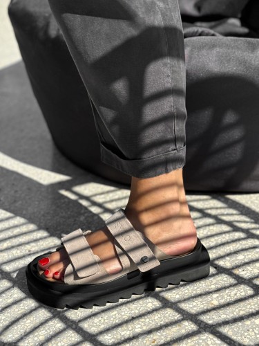 beyco sandaly klapki cappuccino gruby spod skora naturalna 2072.jpg