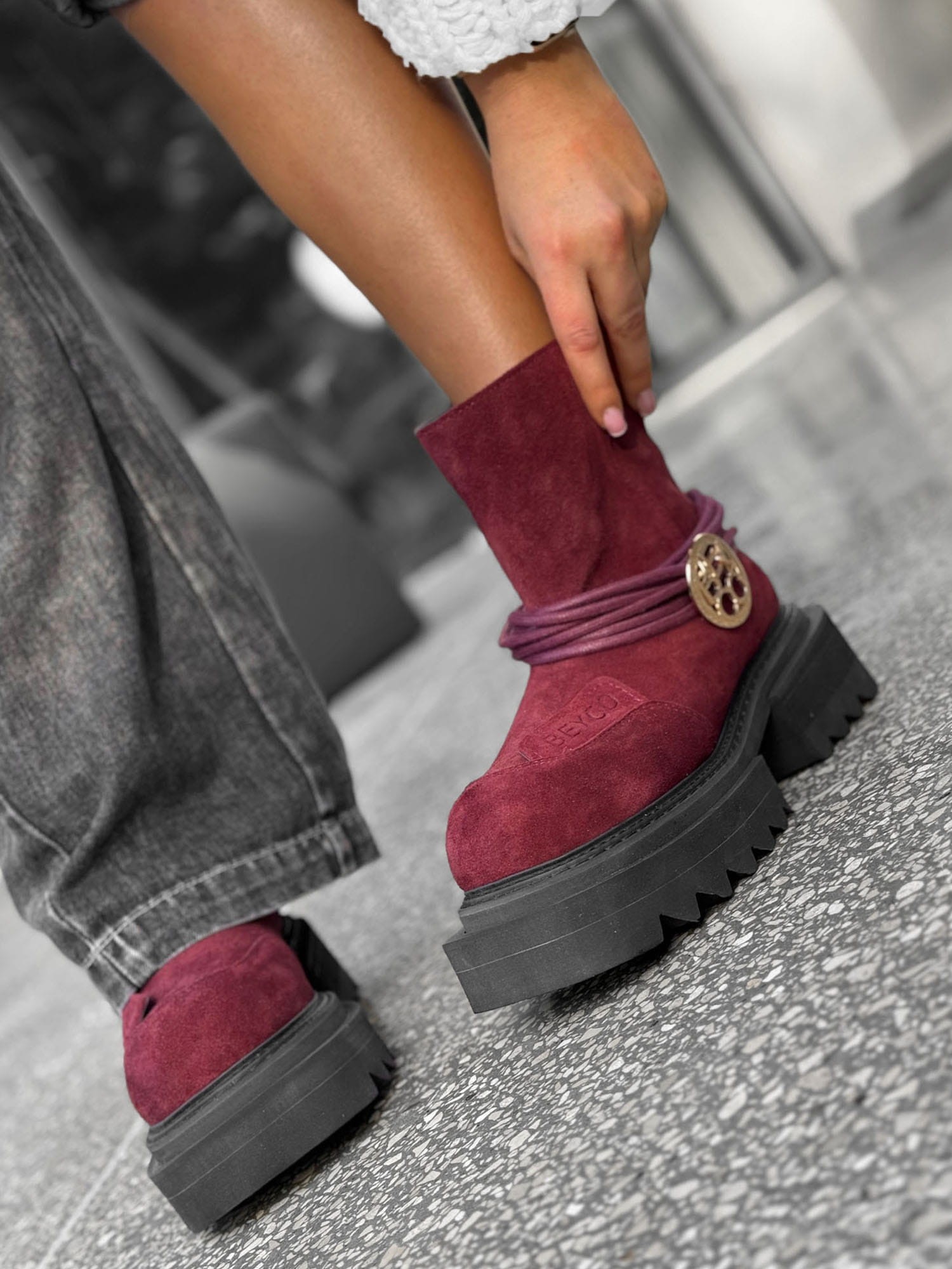 Skórzane botki  na grubej podeszwie bez ocieplenia 24-1  bordo beyco