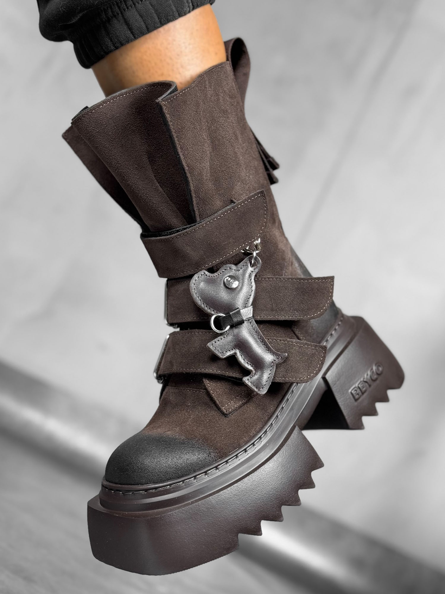 Skórzane workery  25-41 brąz Beyco