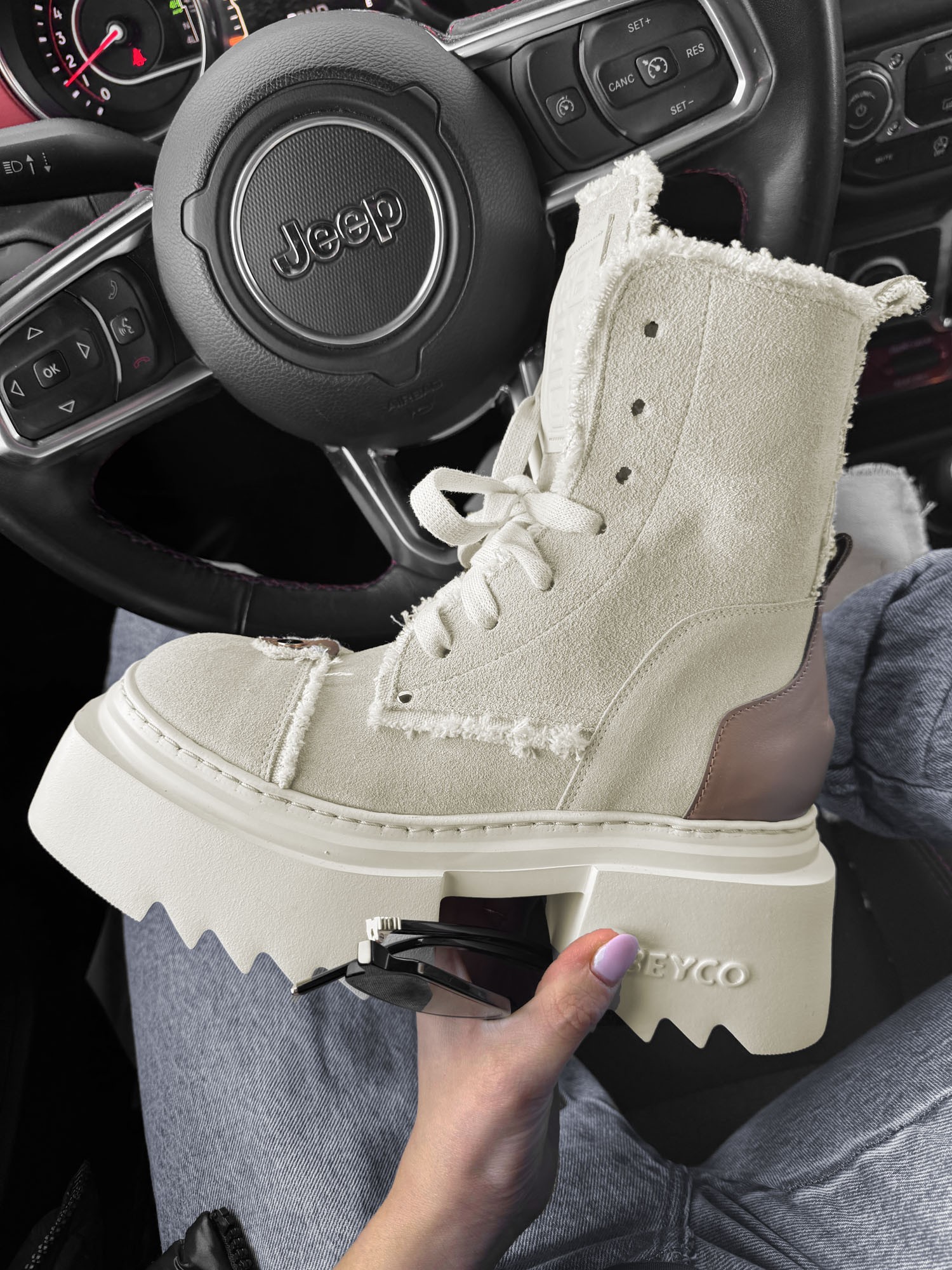 Skórzane workery z lnem na grubym spodzie 26-3 beż