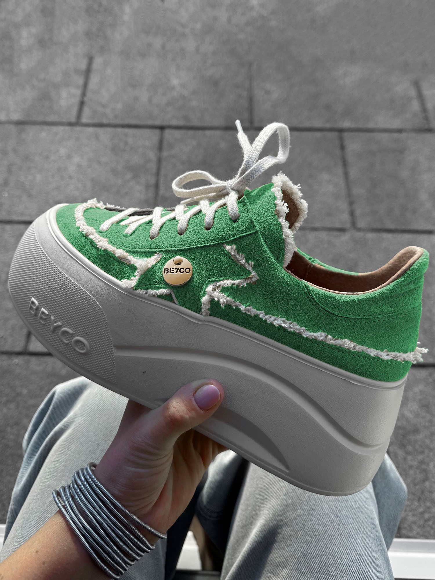 Skórzane sneakersy z lnem Beyco  zielone 26-5