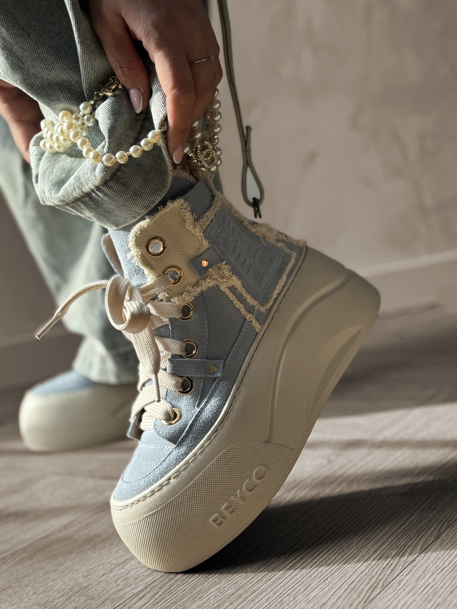 Skórzane sneakersy z lnem na grubym spodzie 26-7 baby blue