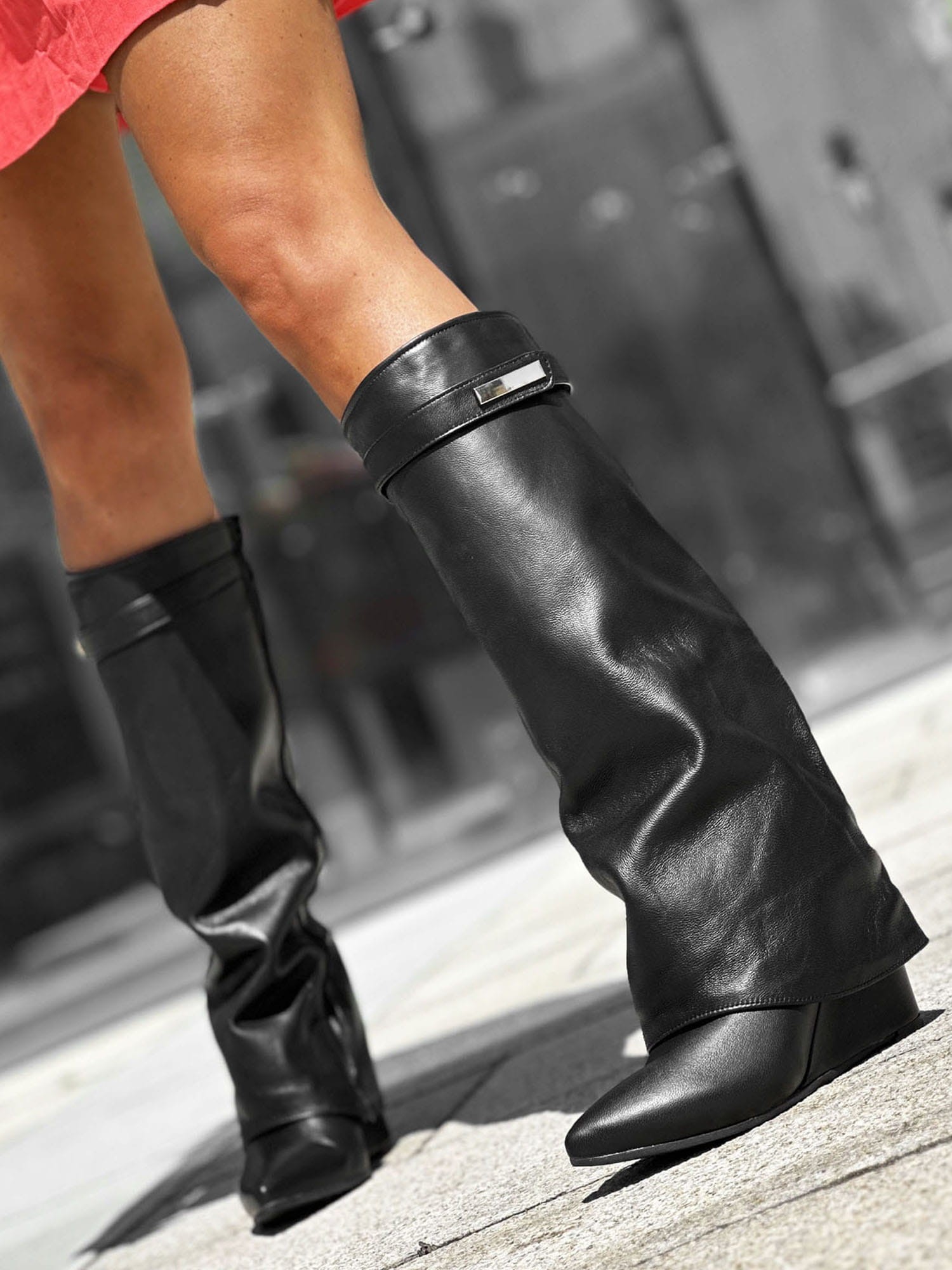 Skórzane kozaki na koturnie klinie giv czarny lico Beyco  OUTLET