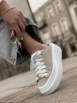 Skórzane sneakersy klapki 26-10 beż